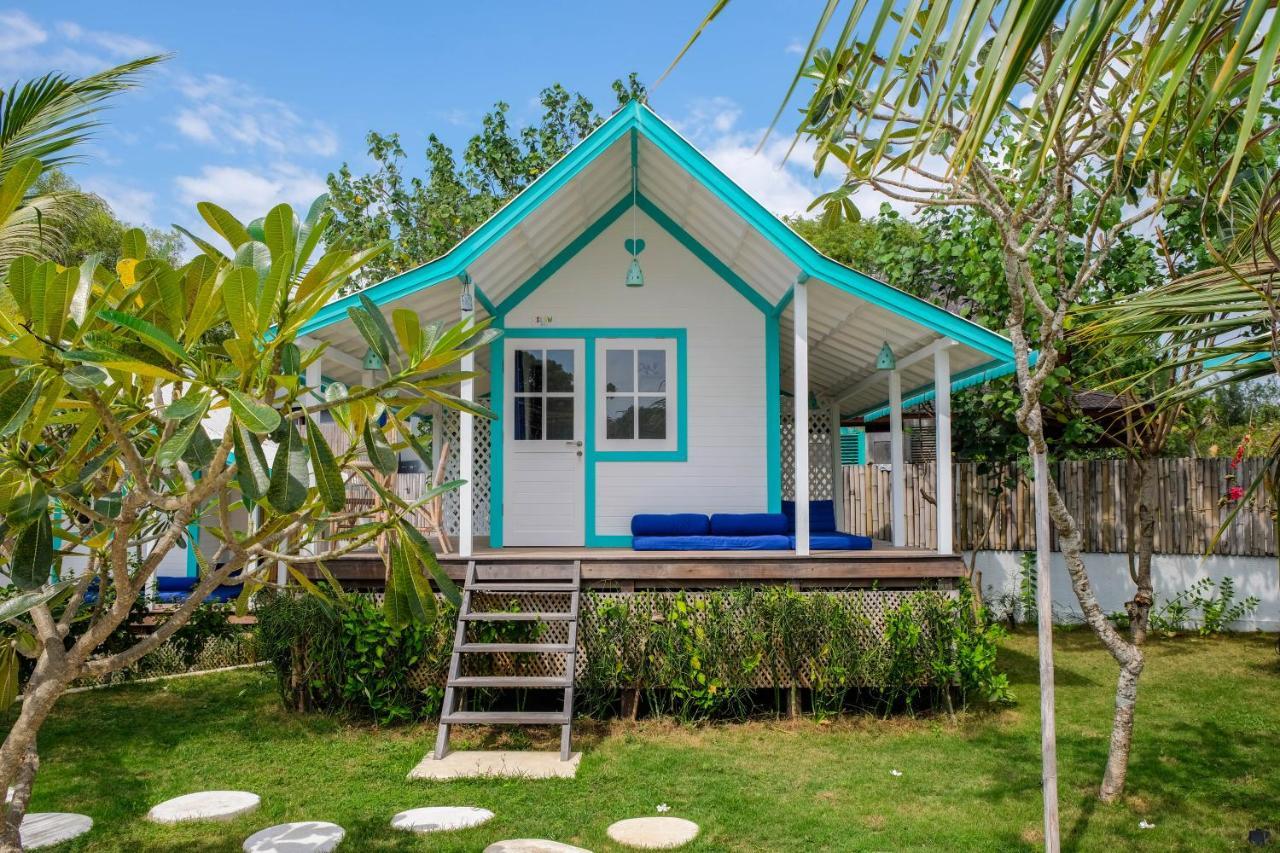Le Pirate Gili Meno - Adults Only Hotell Exteriör bild