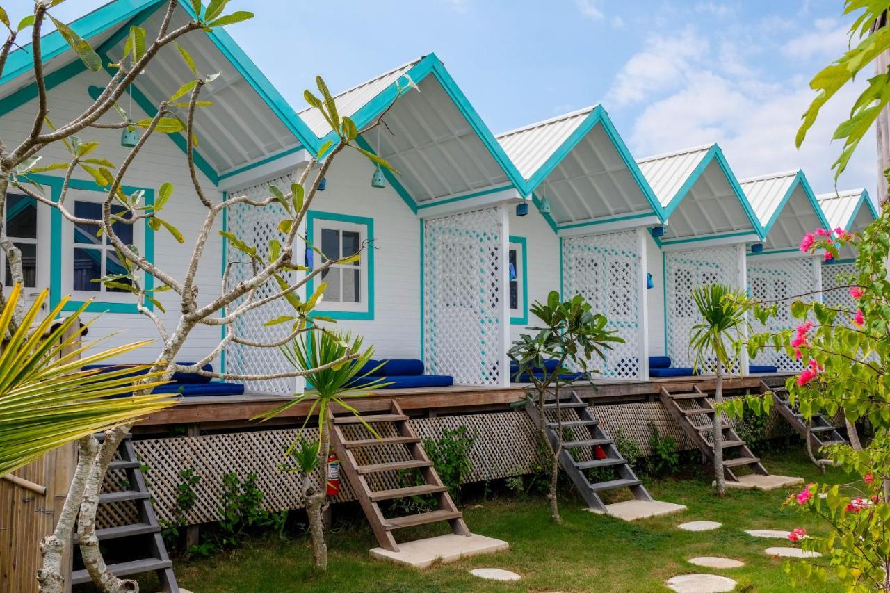Le Pirate Gili Meno - Adults Only Hotell Exteriör bild