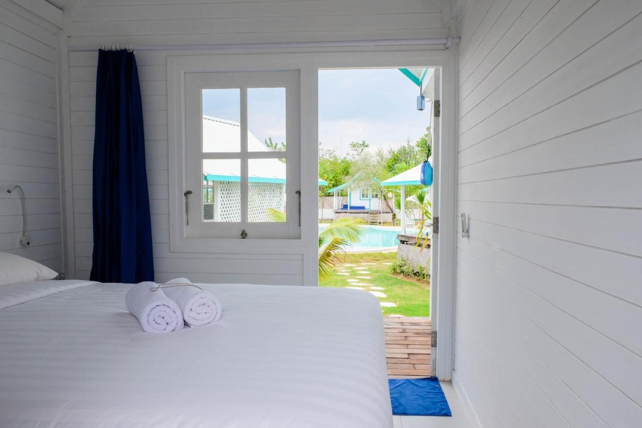 Le Pirate Gili Meno - Adults Only Hotell Exteriör bild