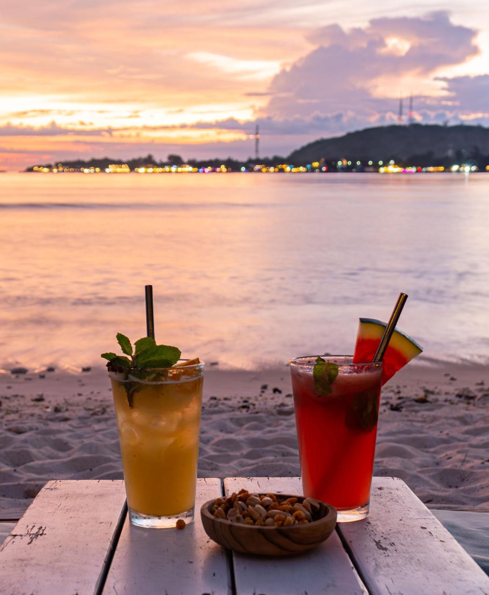 Le Pirate Gili Meno - Adults Only Hotell Exteriör bild