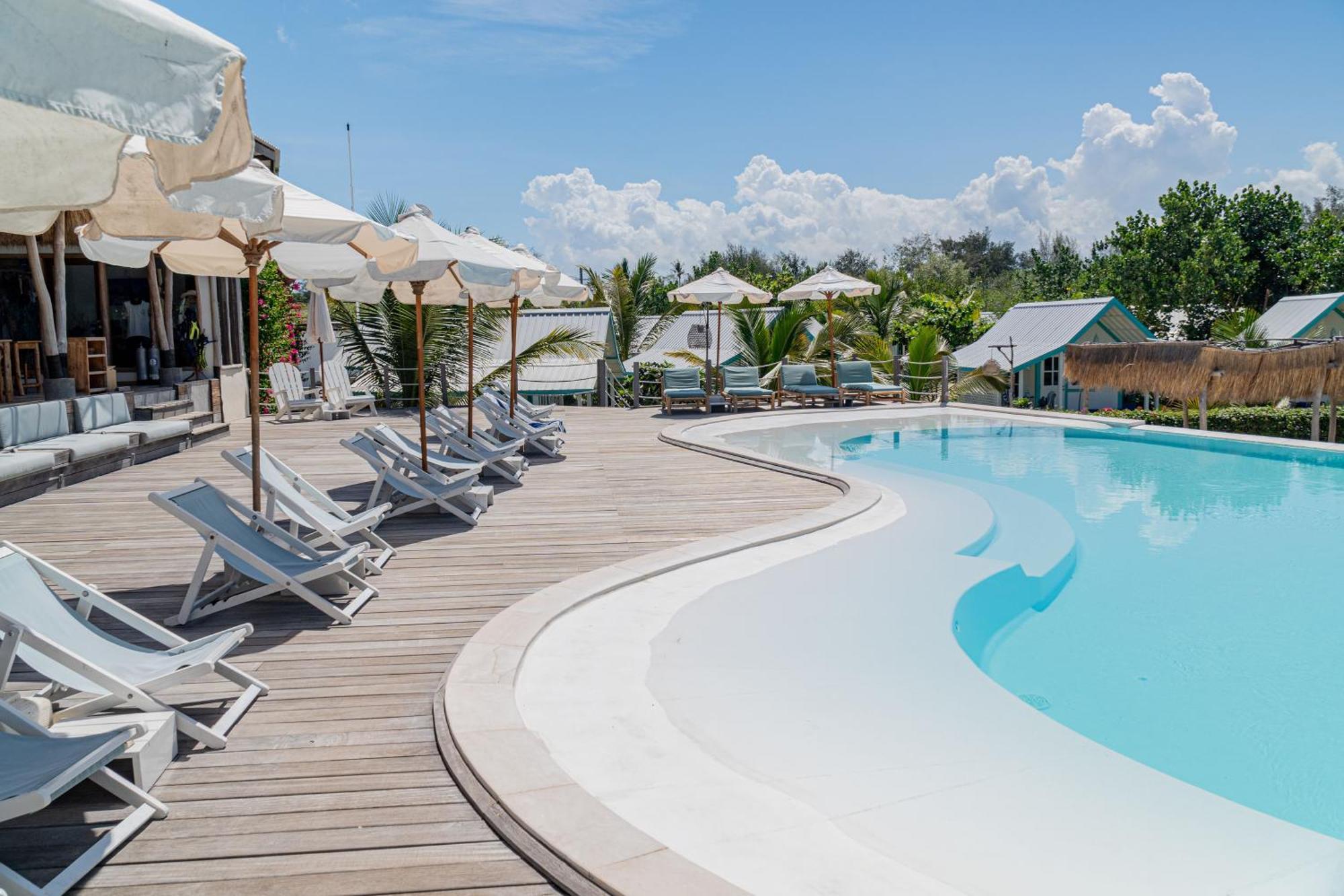 Le Pirate Gili Meno - Adults Only Hotell Exteriör bild