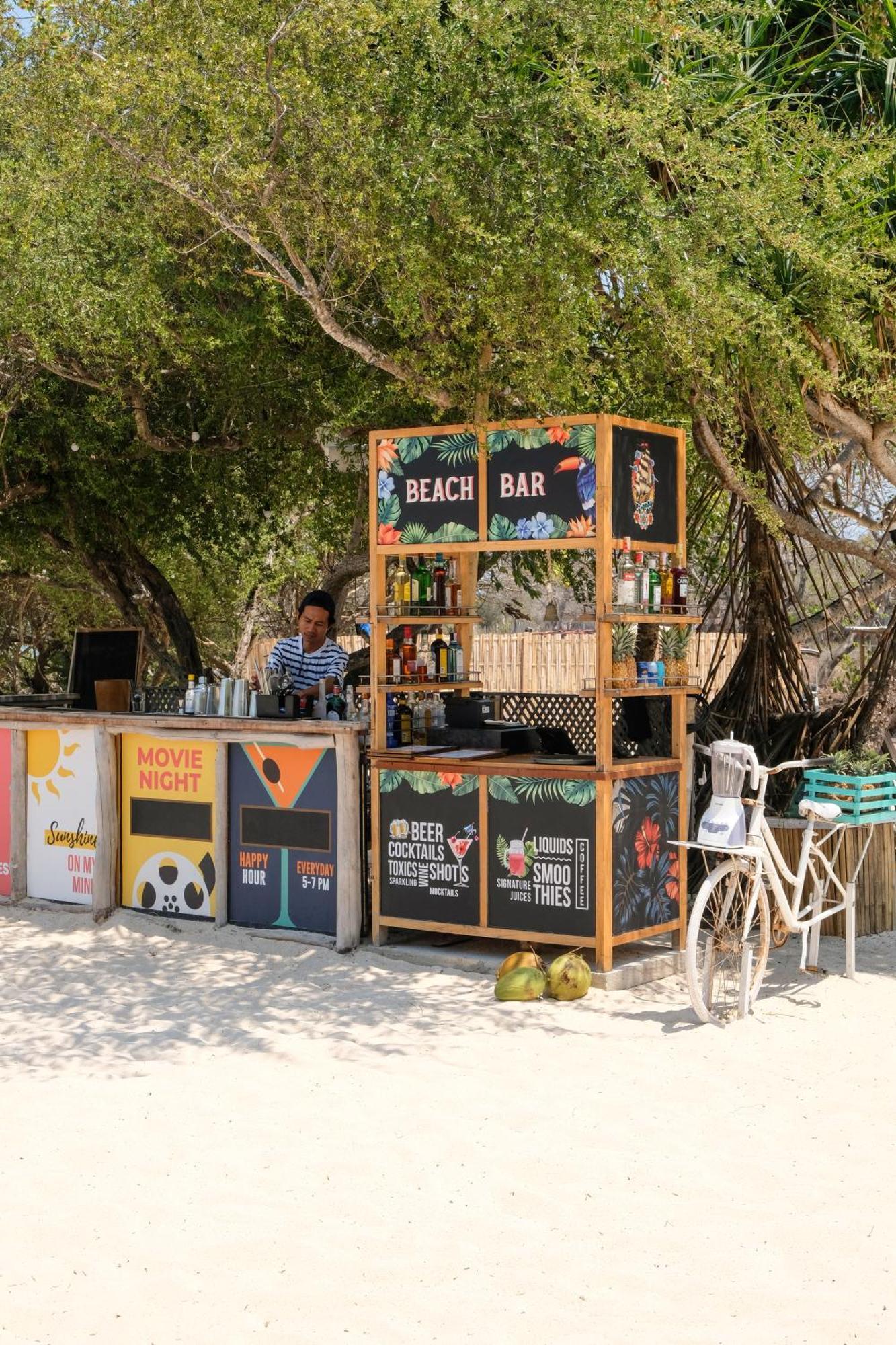 Le Pirate Gili Meno - Adults Only Hotell Exteriör bild